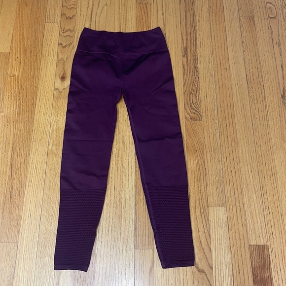 Fabletics Perforated Leggings - Picture 3 of 6